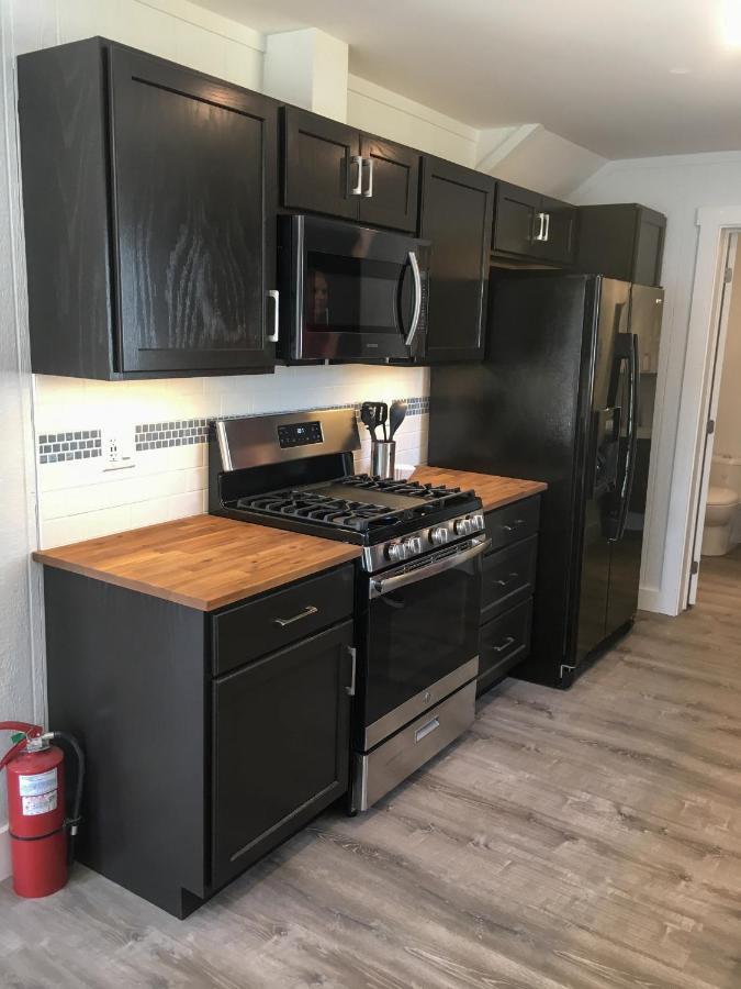 Larinda'S Landing Oceanfront Cottages Halifax Exteriér fotografie
