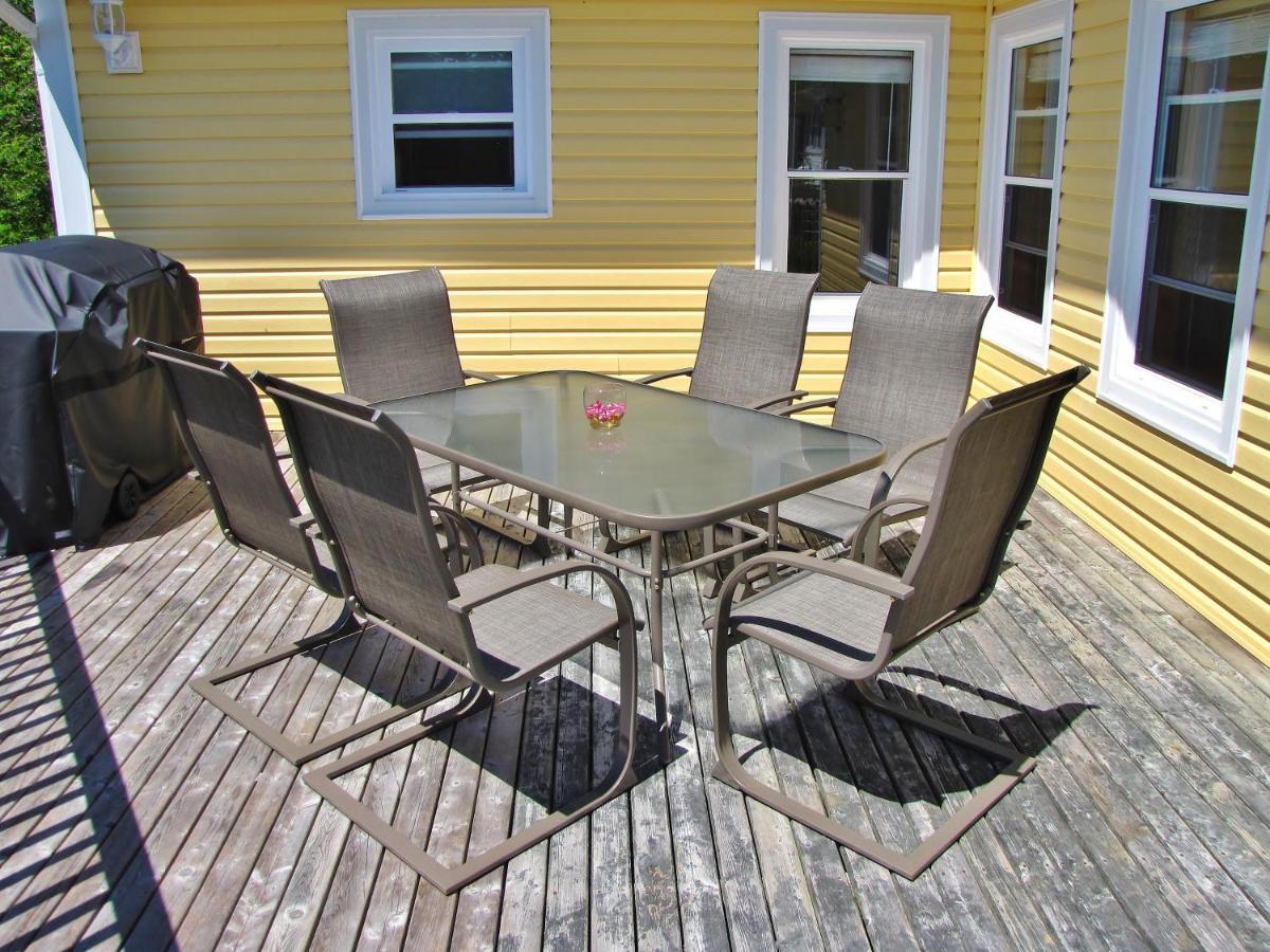 Larinda'S Landing Oceanfront Cottages Halifax Exteriér fotografie