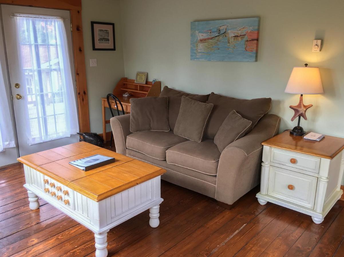 Larinda'S Landing Oceanfront Cottages Halifax Exteriér fotografie