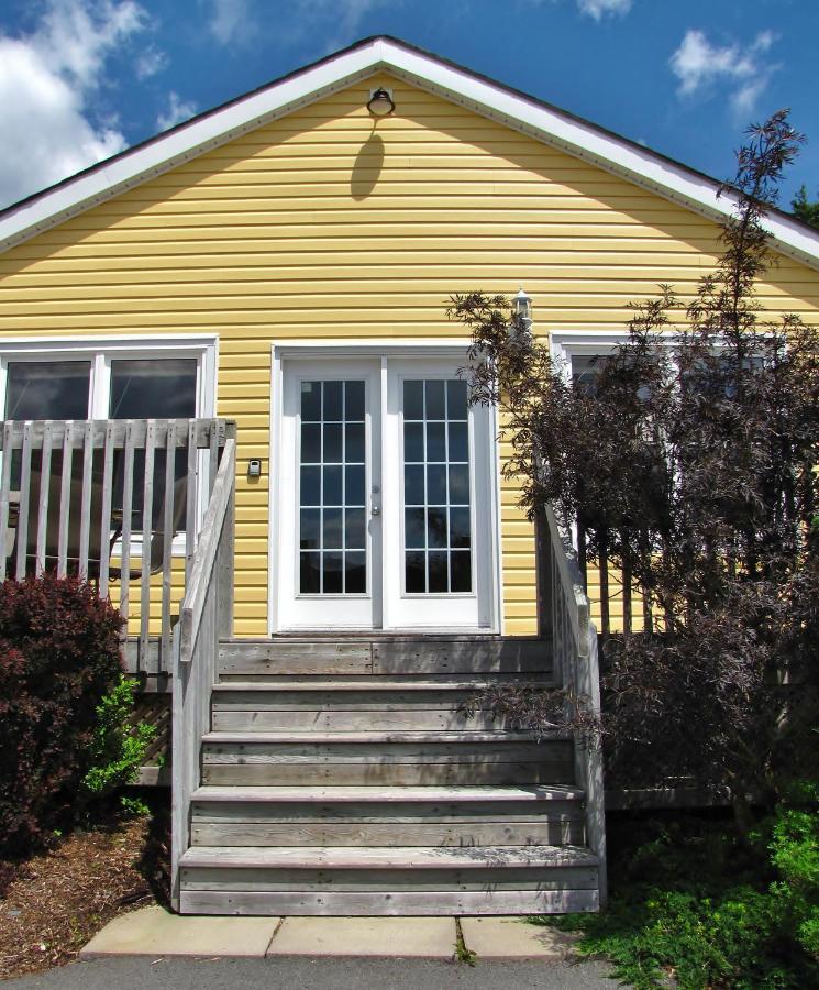 Larinda'S Landing Oceanfront Cottages Halifax Exteriér fotografie